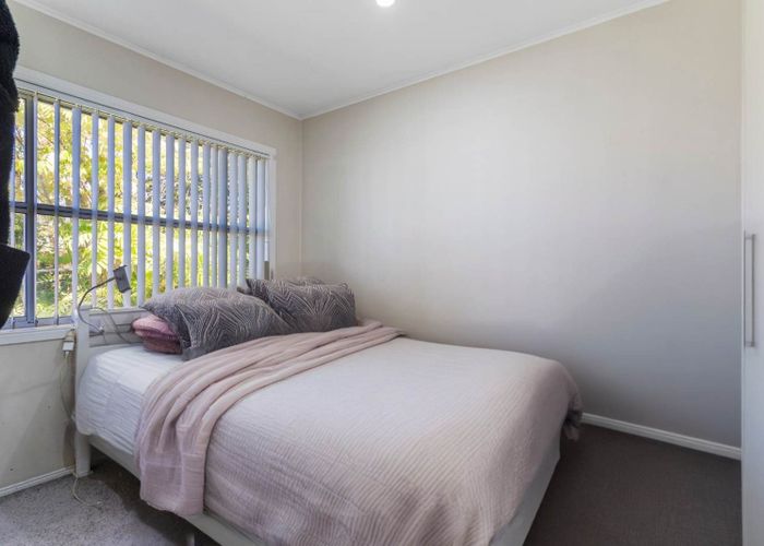  at 4/8 Maunu Road, Papatoetoe, Manukau City, Auckland