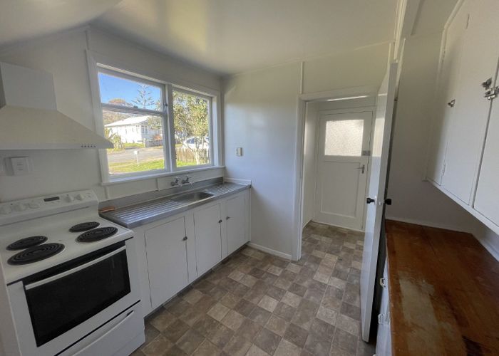  at 133 Bedford Street, Cannons Creek, Porirua, Wellington