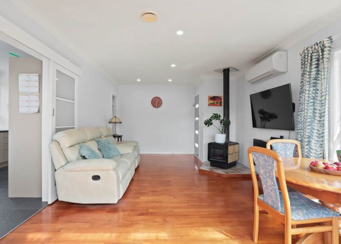  at 246 Triangle Road, Massey, Waitakere City, Auckland