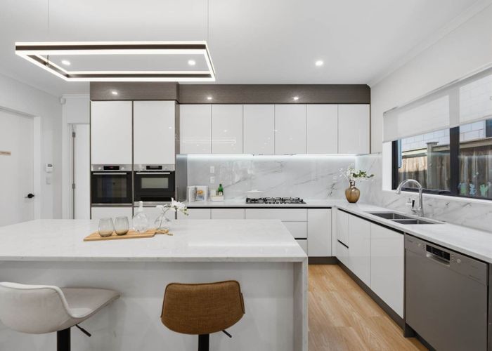  at 16 Hermes Road, Flat Bush, Manukau City, Auckland