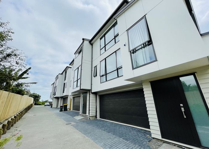  at 67D Waipuna Road, Mount Wellington, Auckland