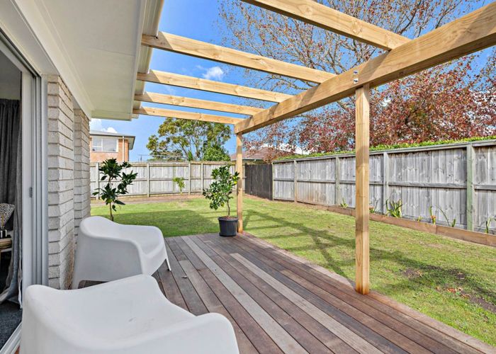  at 9B Bungalore Place, Half Moon Bay, Manukau City, Auckland