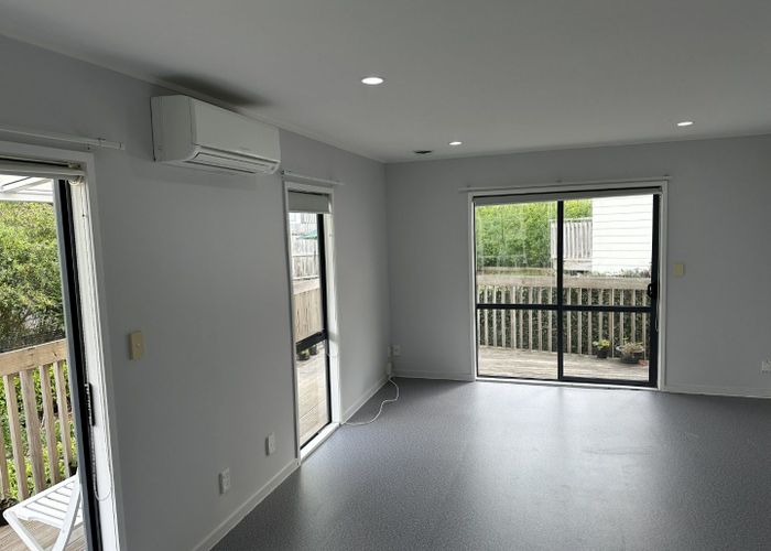  at 5 Angeline Place, Massey, Auckland