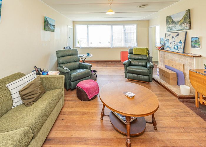  at 35 Maxwell Avenue, Durie Hill, Whanganui, Manawatu / Whanganui