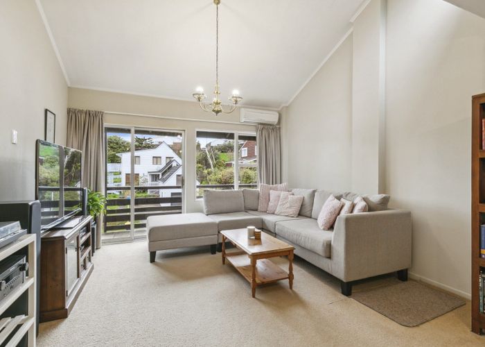  at 107A Churton Dr, Churton Park, Wellington