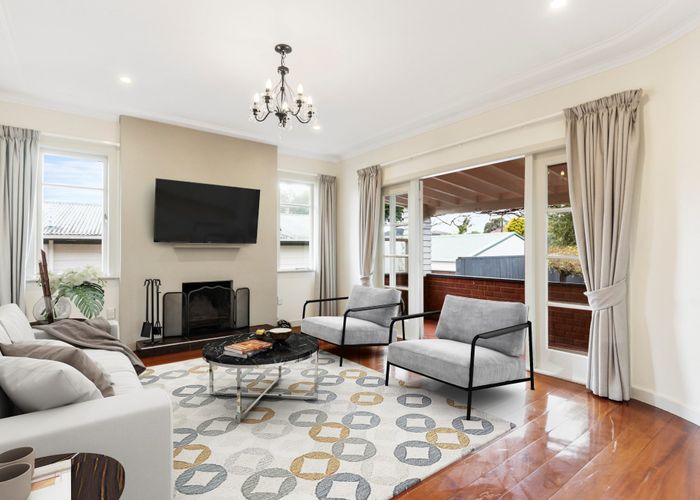  at 25 Rosier Road, Glen Eden, Auckland