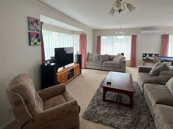 at 2 Gairloch Place, Wattle Downs, Manukau City, Auckland