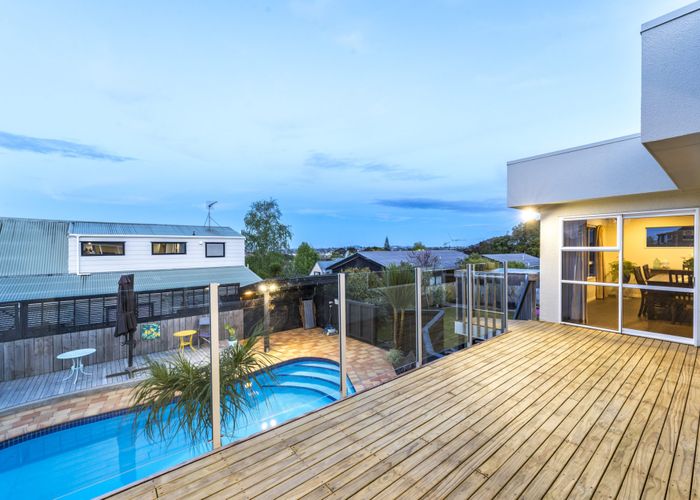  at 23 Tirohunga Drive, Henderson, Waitakere City, Auckland