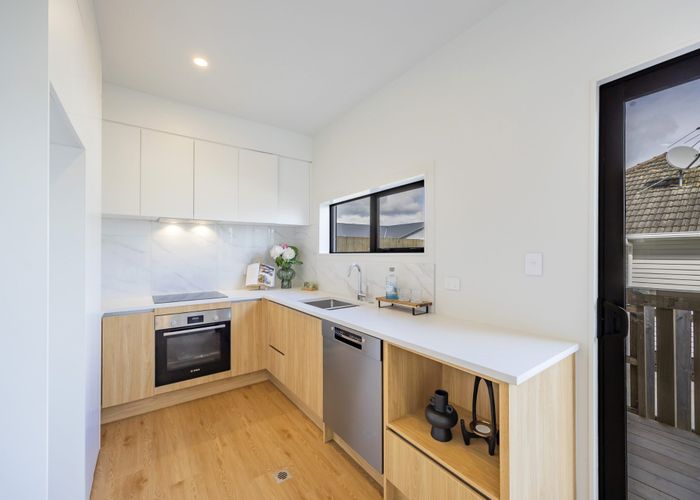  at 52B Taniwha Street, Wai O Taiki Bay, Auckland City, Auckland