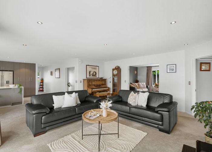  at 83 McMahon Drive, Aidanfield, Christchurch