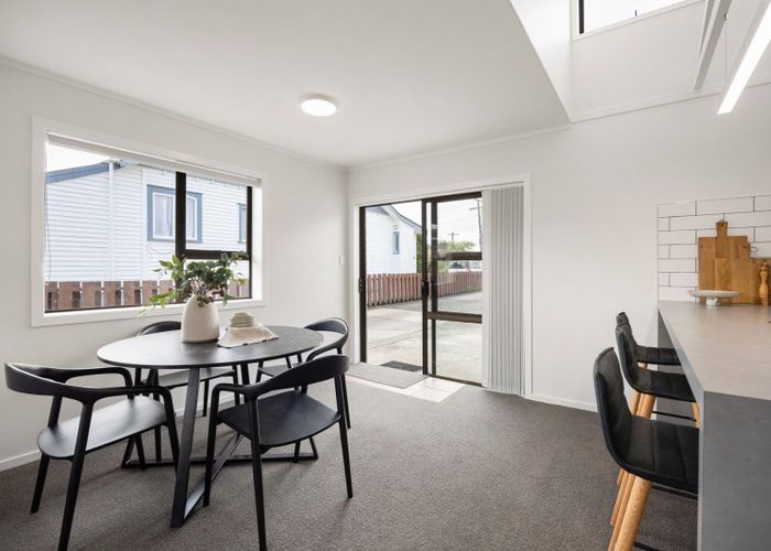  at 2/1 St Olpherts Avenue, Hamilton East, Hamilton, Waikato