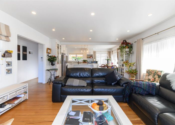  at 486 Te Atatu Road, Te Atatu Peninsula, Auckland