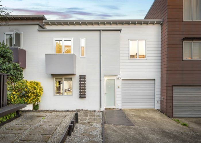  at 99 Albionvale Road, Glen Eden, Waitakere City, Auckland