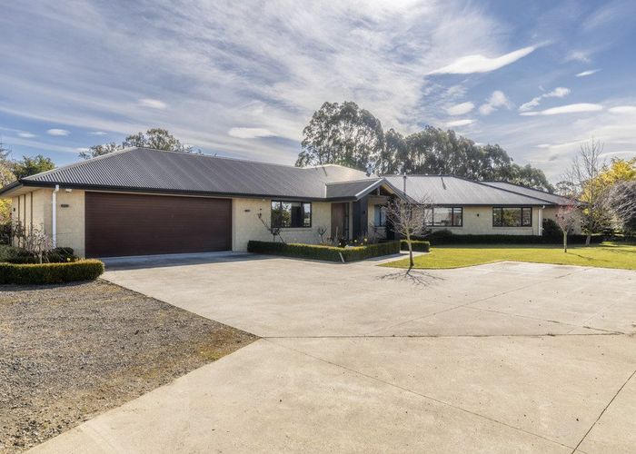  at 255 Calico Line, Marton