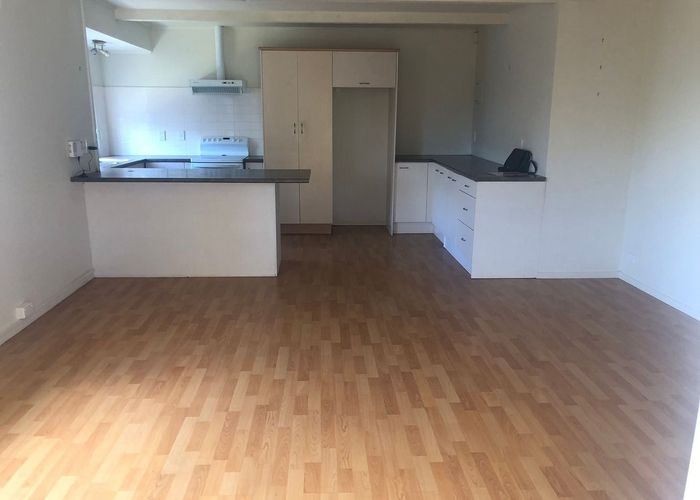  at 3A Lilian Place, Farm Cove, Manukau City, Auckland