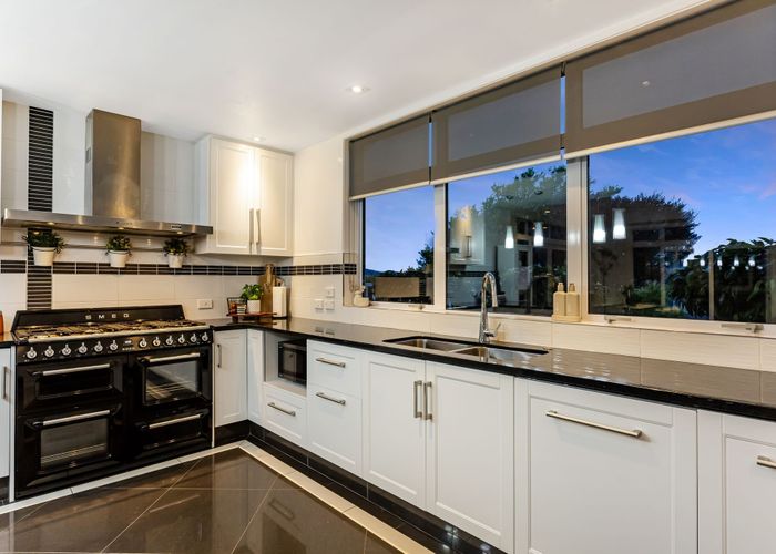  at 22 Kahurangi Heights, Aotea, Porirua, Wellington