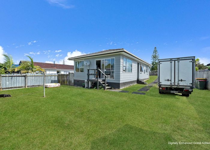  at 6 Karina Place, Glen Eden, Waitakere City, Auckland