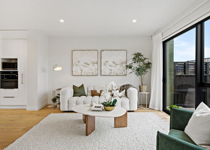  at 9 Golden Fall Road, Hobsonville, Waitakere City, Auckland