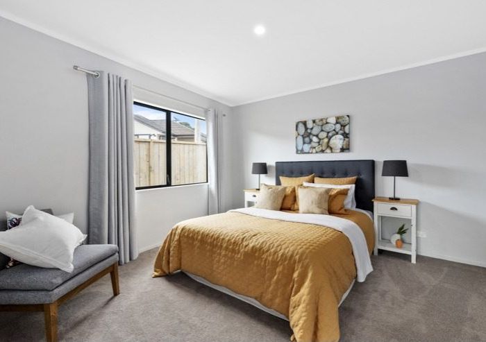  at 94B Beach Haven Road, Beach Haven, North Shore City, Auckland