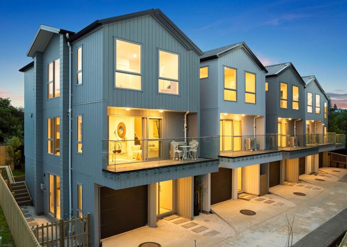  at 26C Trojan Crescent, New Lynn, Waitakere City, Auckland