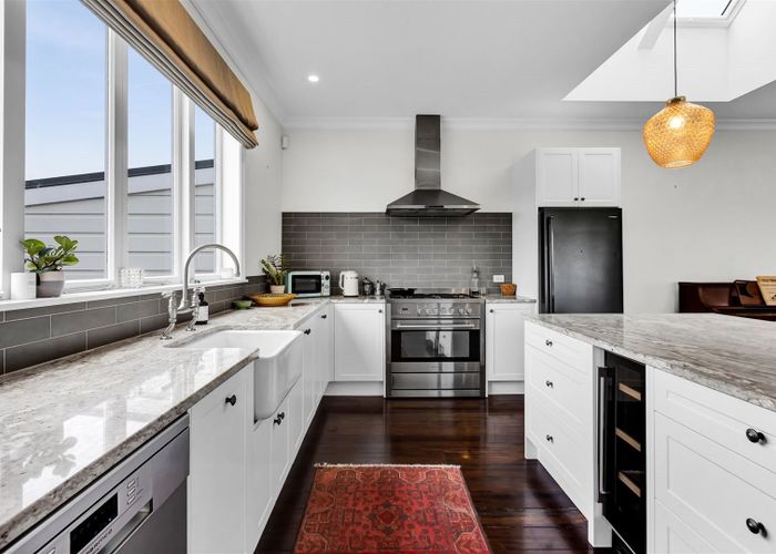  at 200 Egmont Road, Hillsborough