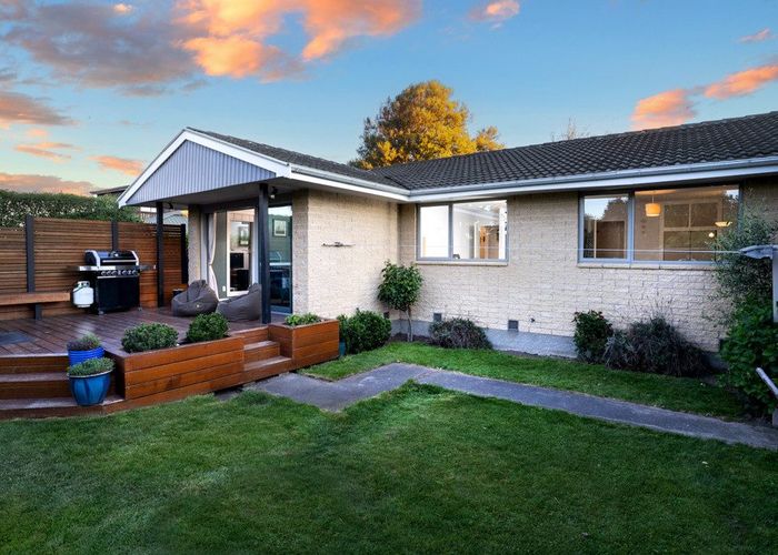  at 2/174B Grimseys Road, Redwood, Christchurch City, Canterbury