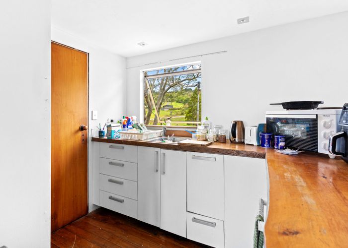  at 142 Massey Road, Waipu, Whangarei, Northland