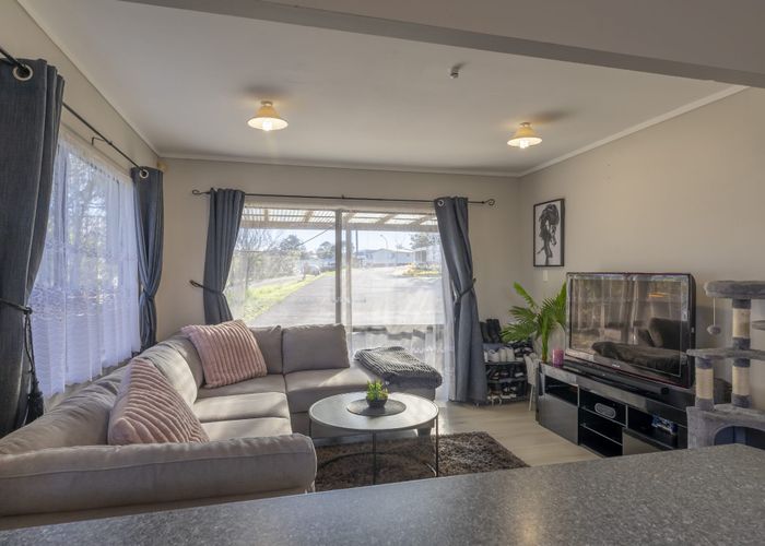  at 23B Flaunty Place, West Harbour, Waitakere City, Auckland