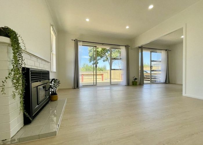  at 104 Edmonton Road, Henderson, Waitakere City, Auckland