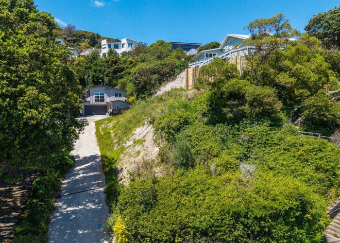  at 18 Paremata Crescent, Paremata, Porirua, Wellington