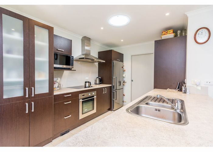  at 14 Mcentee Road, Waitakere, Auckland