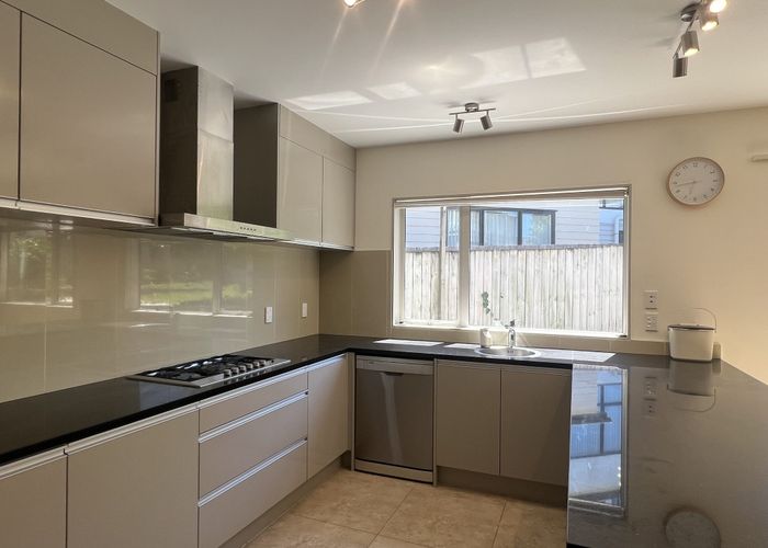  at 9a James Walter Place, Mount Wellington, Auckland City, Auckland