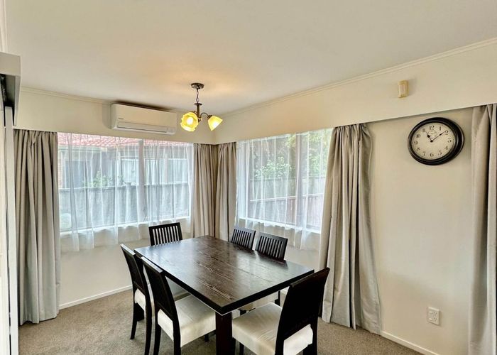  at 2/16 Miro Road, Greenlane, Auckland City, Auckland