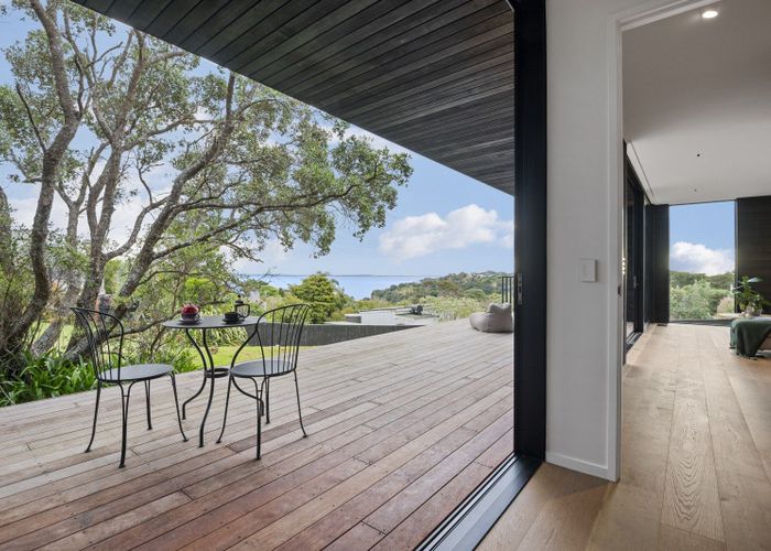  at 28 Pacific Parade, Surfdale, Waiheke Island, Auckland
