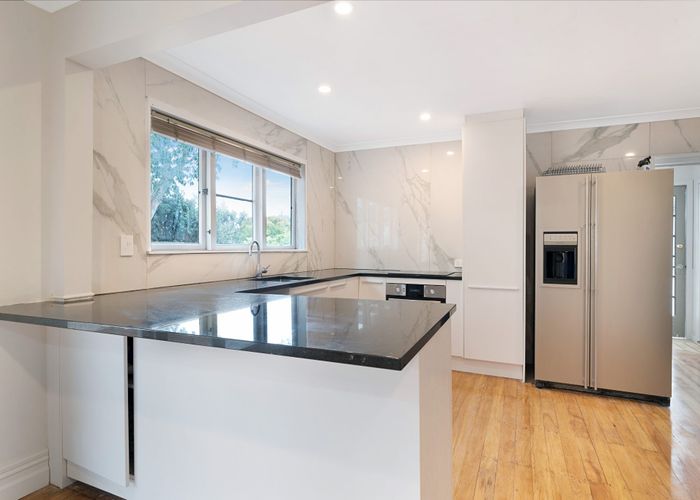  at 1/110 Lynwood Road, New Lynn, Waitakere City, Auckland