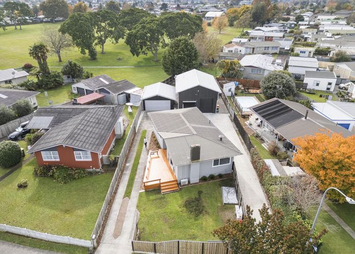  at 34 Rhonda Avenue, Deanwell, Hamilton