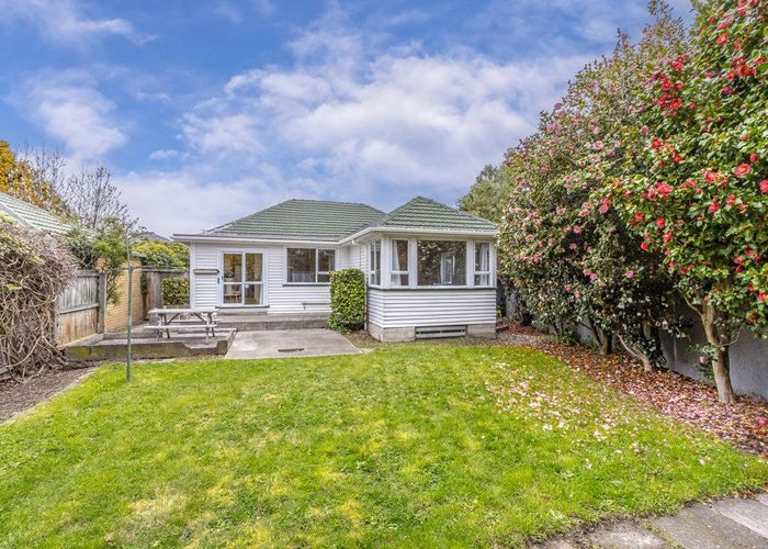  at 3 Sealy Place, Bryndwr, Christchurch