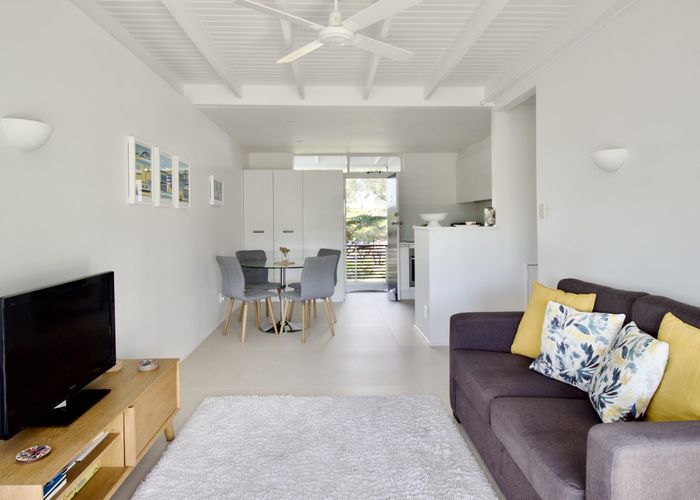  at 9/67 Princes St, Northcote Point, North Shore City, Auckland