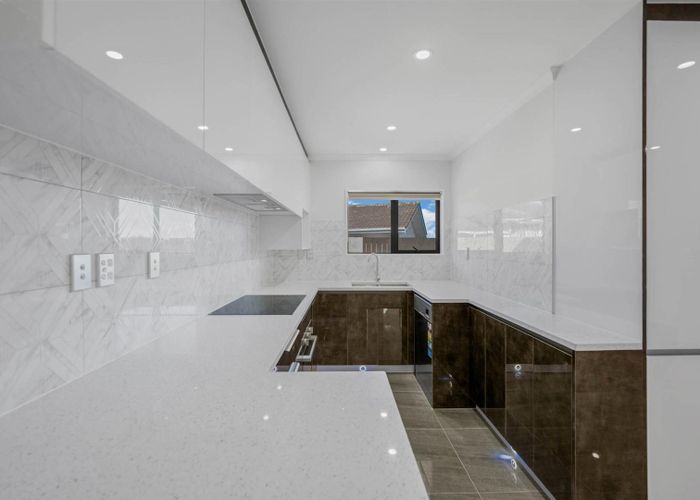  at Lt3 Leaver Place, Weymouth, Manukau City, Auckland