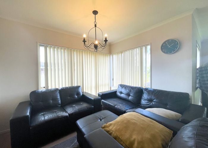  at 44 Kelvin Hart Drive, Dannemora, Manukau City, Auckland