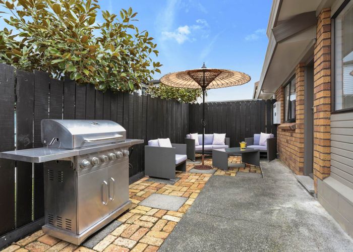  at 1/56 Glen Road, Ranui, Auckland