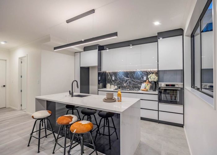  at 60A Bradbury Road, Botany Downs, Manukau City, Auckland