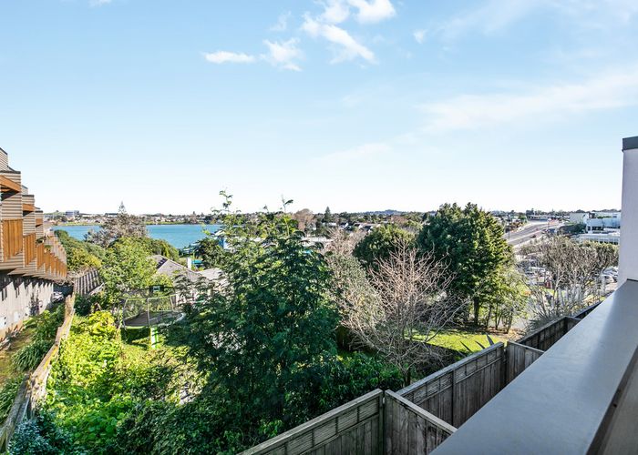  at 127B Queens Road, Panmure, Auckland