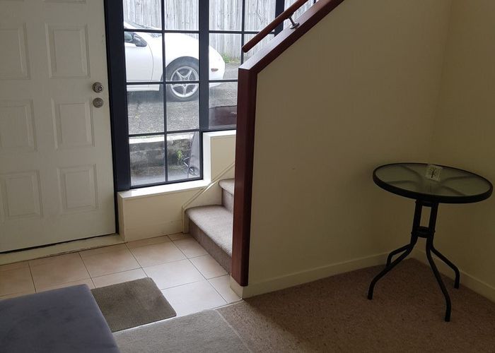  at 1/83 Whitney Street, New Windsor, Auckland