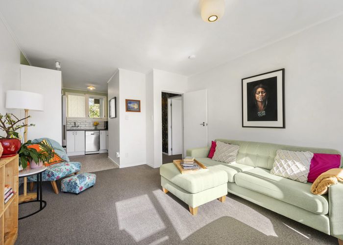  at 3/18 Agra Crescent, Khandallah, Wellington