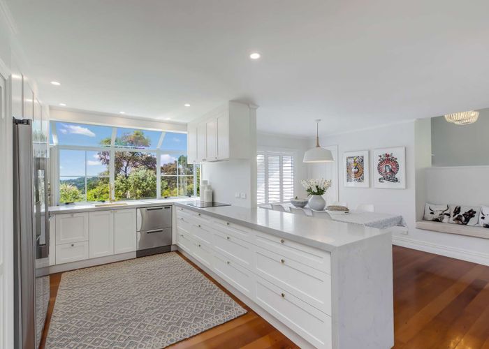  at 207 Woodlands Park Road, Titirangi, Auckland