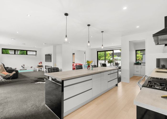  at 25 Bowenvale Avenue, Cashmere, Christchurch City, Canterbury