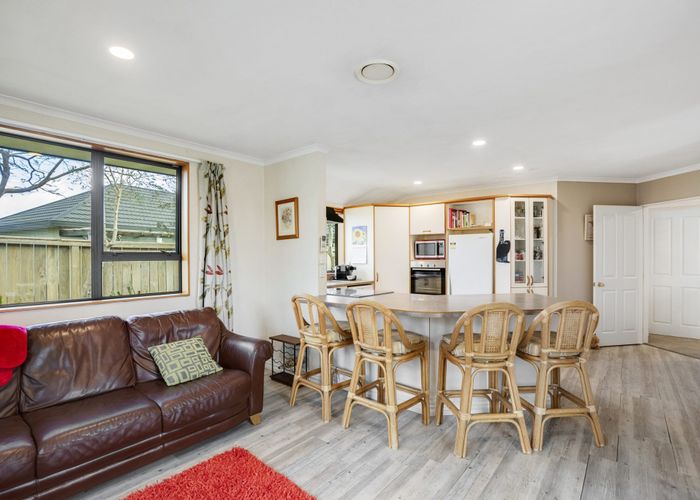  at 28 Hadleigh Court, Paraparaumu