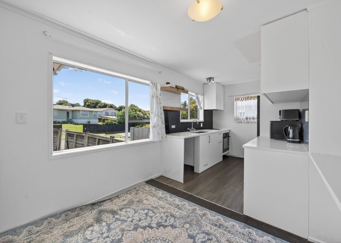  at 1/47 Larne Avenue, Pakuranga Heights, Manukau City, Auckland