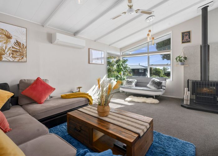  at 7 Wychwood Crescent, Springfield, Rotorua